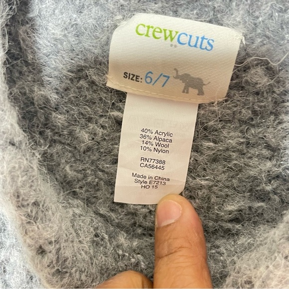 Crewcuts Gray knit sweater with a high collar and two front pockets 3/4 Sleeves - Picture 4 of 7